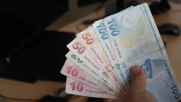 Gelir İdaresi Başkanlığı beklenen listeyi yayımladı: Kurumlar vergisi şampiyonu hangi kurum oldu?